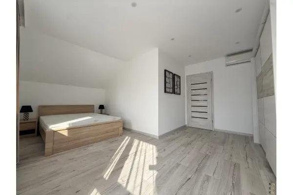 wrocławski, Kobierzyce, Domasław, Sosnowa, Dom na wynajem 130 m² | 4 pokoje | ogród | garaż | Domasław
